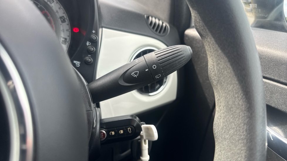 Fiat 500 1.2 Pop 3dr Petrol Hatchback - Image 32