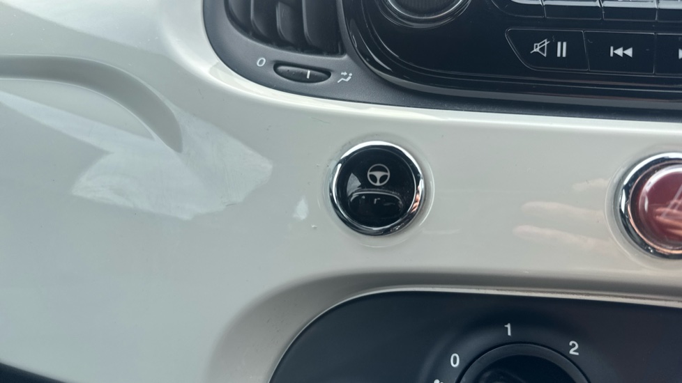 Fiat 500 1.2 Pop 3dr Petrol Hatchback - Image 37