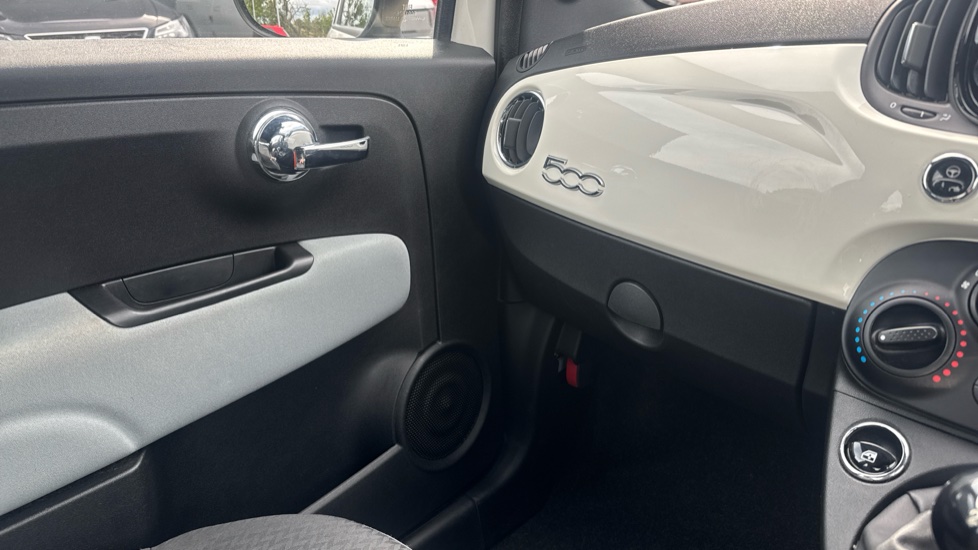Fiat 500 1.2 Pop 3dr Petrol Hatchback - Image 45