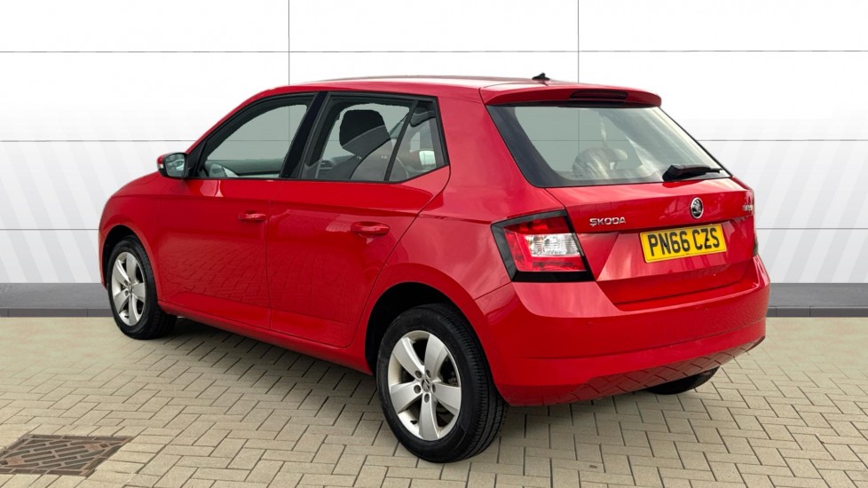 Skoda Fabia 1.2 TSI 90 SE 5dr Petrol Hatchback - Image 2