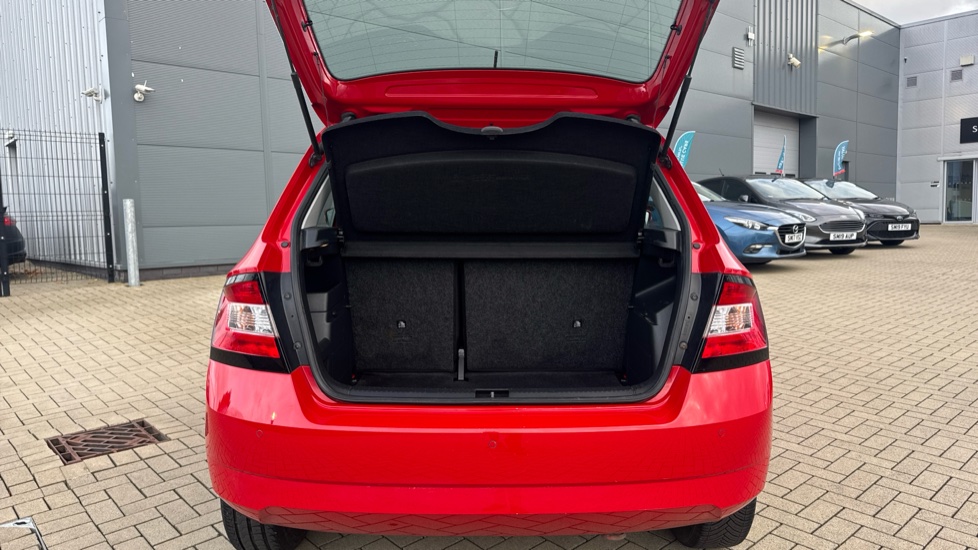Skoda Fabia 1.2 TSI 90 SE 5dr Petrol Hatchback - Image 4