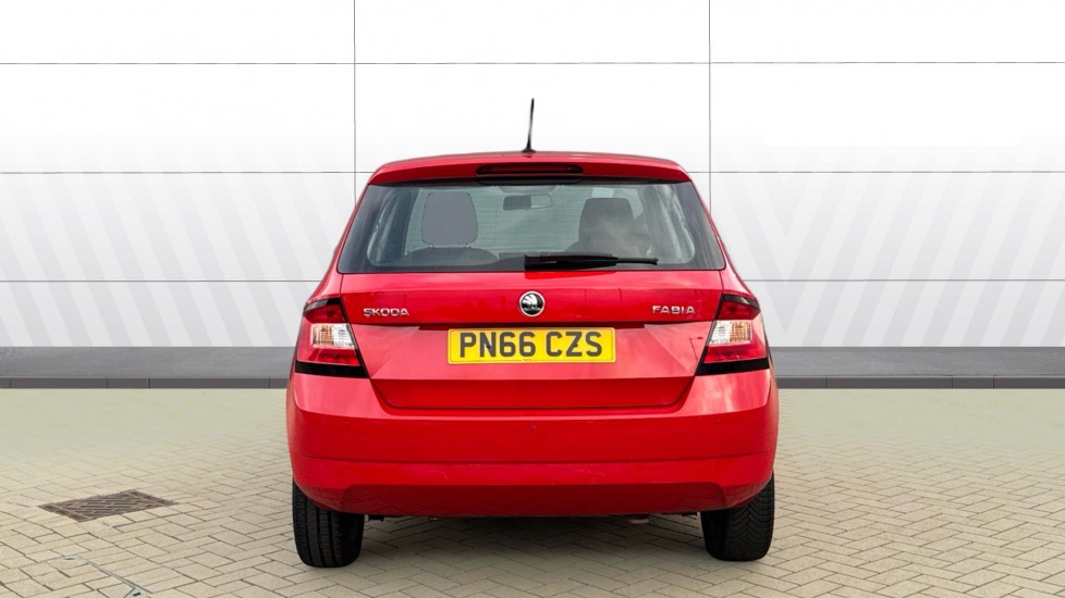 Skoda Fabia 1.2 TSI 90 SE 5dr Petrol Hatchback - Image 6