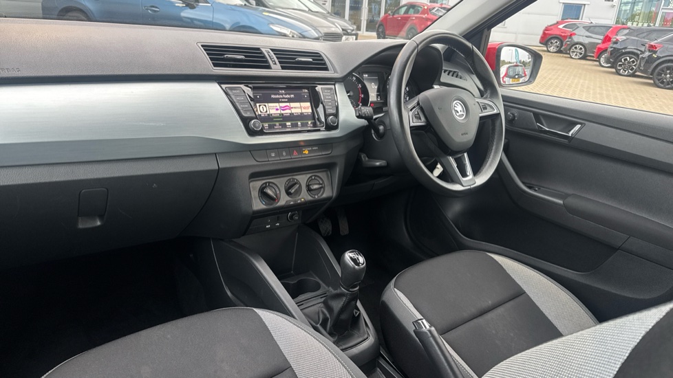 Skoda Fabia 1.2 TSI 90 SE 5dr Petrol Hatchback - Image 9