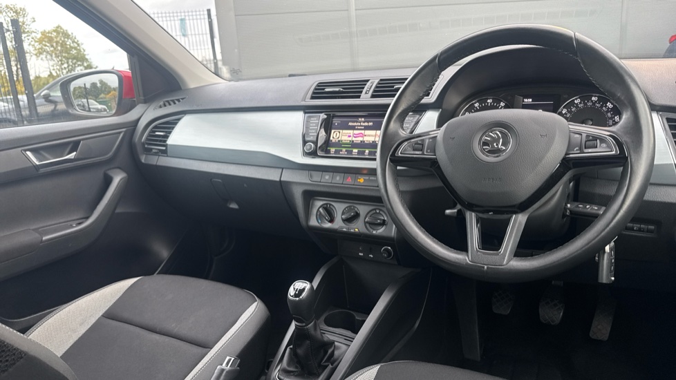 Skoda Fabia 1.2 TSI 90 SE 5dr Petrol Hatchback - Image 11