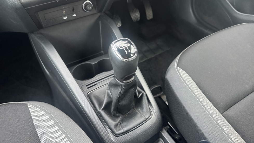Skoda Fabia 1.2 TSI 90 SE 5dr Petrol Hatchback - Image 13