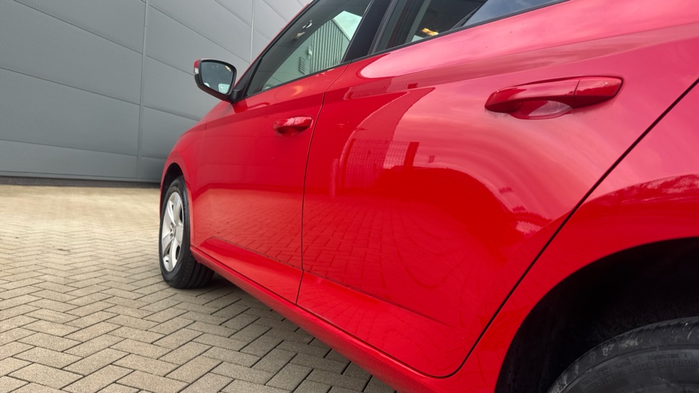 Skoda Fabia 1.2 TSI 90 SE 5dr Petrol Hatchback - Image 27