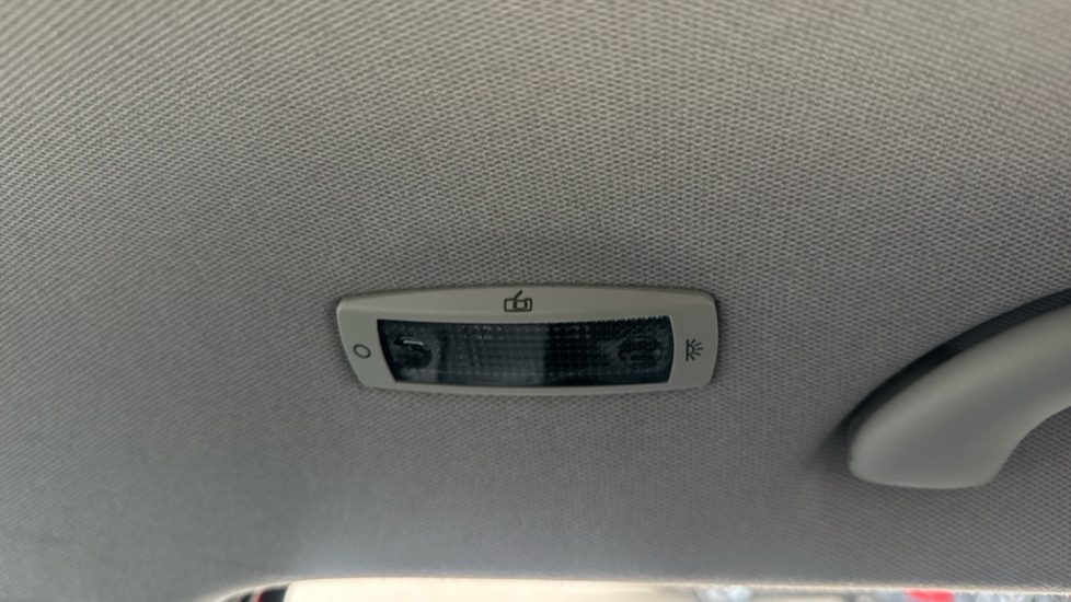 Skoda Fabia 1.2 TSI 90 SE 5dr Petrol Hatchback - Image 32