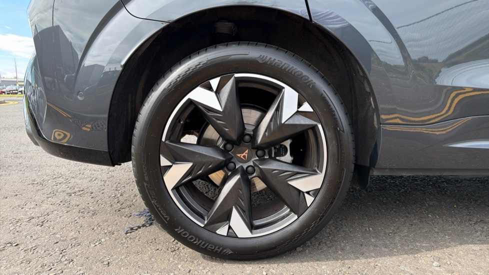 CUPRA Terramar 1.5 eTSI 150 V2 5dr DSG Petrol Hatchback - Image 7