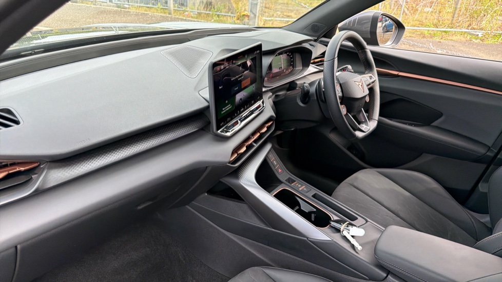 CUPRA Terramar 1.5 eTSI 150 V2 5dr DSG Petrol Hatchback - Image 9