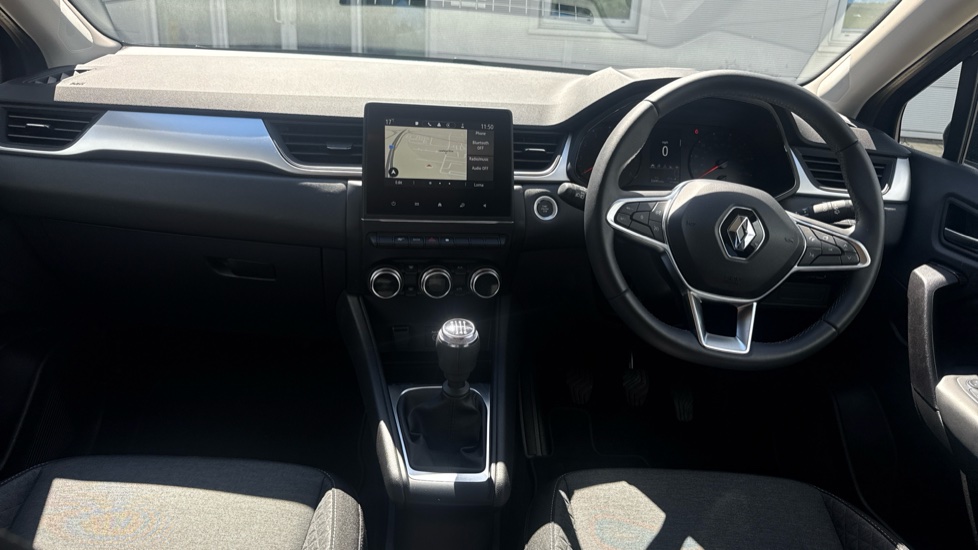 Renault Captur 1.0 TCE 90 Evolution 5dr Petrol Hatchback - Image 10