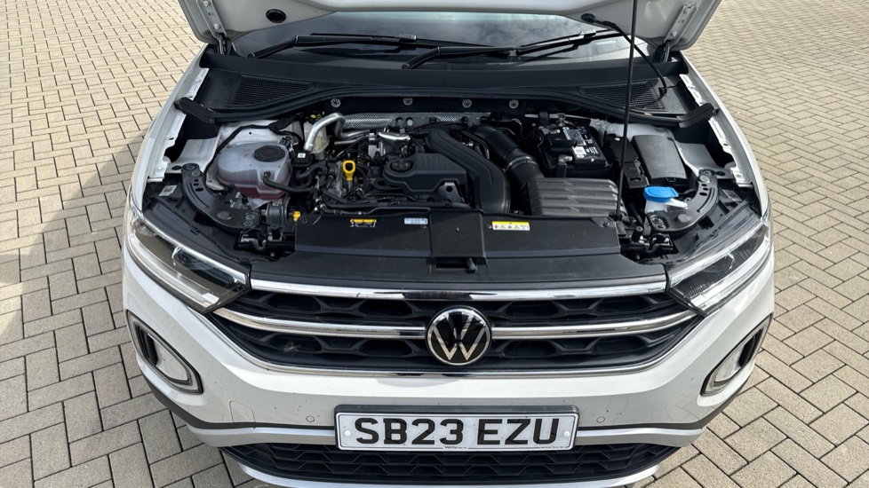 Volkswagen T-Roc 1.5 TSI Style 5dr Petrol Hatchback - Image 8