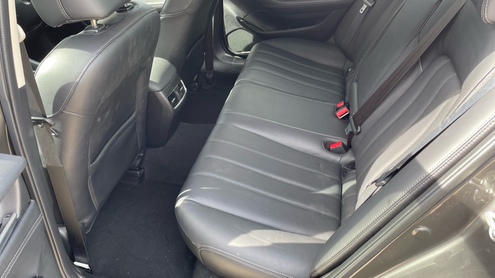Mazda 6 2.0 Skyactiv-G Sport 4dr Petrol Saloon - Image 16