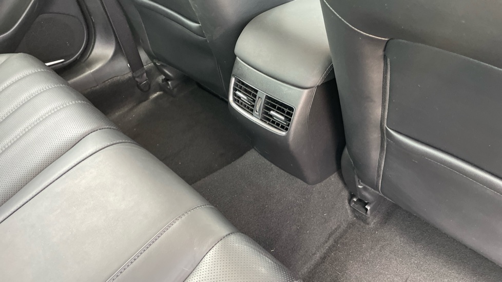 Mazda 6 2.0 Skyactiv-G Sport 4dr Petrol Saloon - Image 23