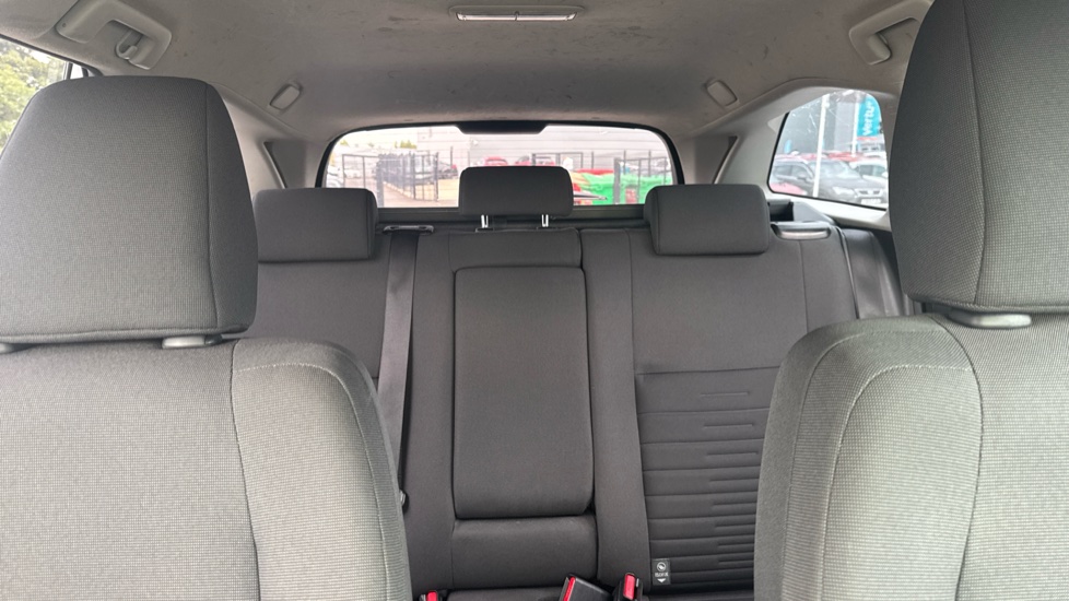 Toyota Auris 1.2T Icon 5dr Petrol Estate - Image 15