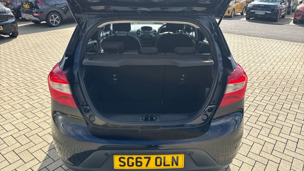 Ford KA+ 1.2 85 Zetec Black Edition 5dr Petrol Hatchback - Image 4