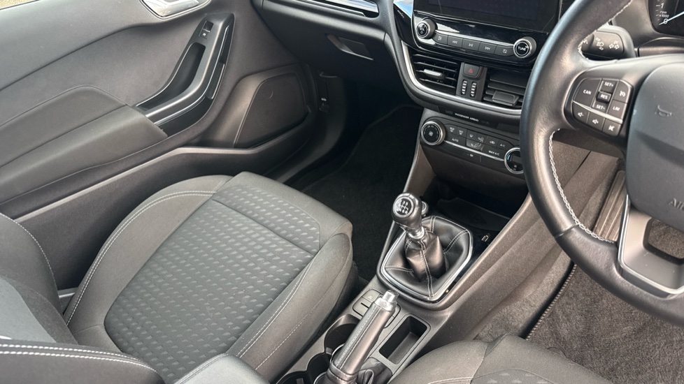 Ford Fiesta 1.0 EcoBoost Titanium 3dr Petrol Hatchback - Image 14