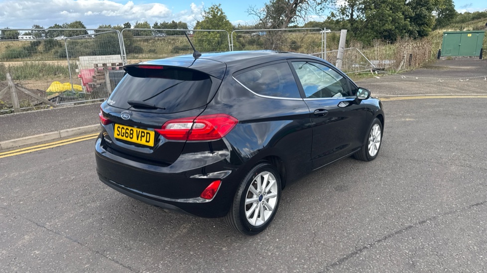 Ford Fiesta 1.0 EcoBoost Titanium 3dr Petrol Hatchback - Image 25