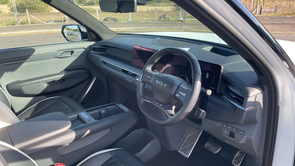 Kia EV9 282kW GT-Line S 99.8kWh AWD 5dr [7St] Auto Electric Estate - Image 11