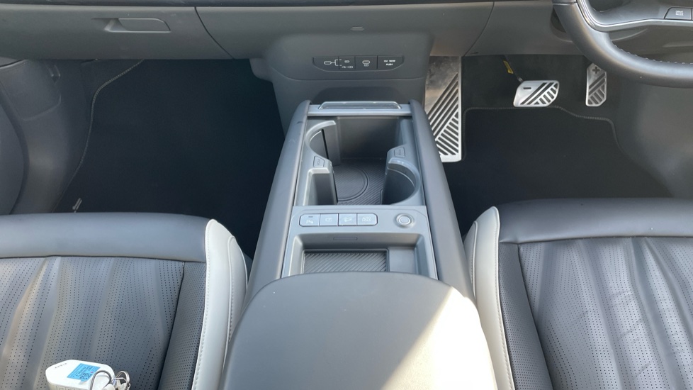 Kia EV9 282kW GT-Line S 99.8kWh AWD 5dr [7St] Auto Electric Estate - Image 13