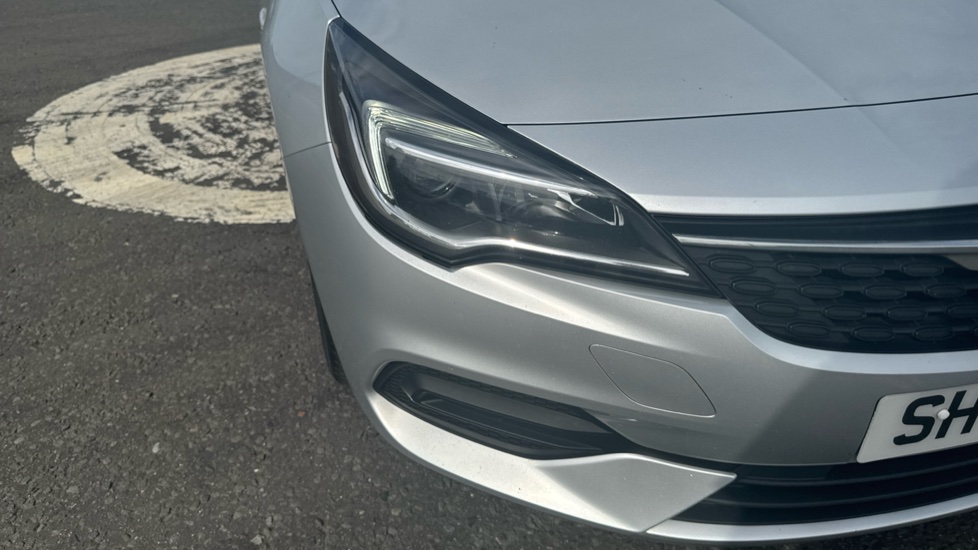Vauxhall Astra 1.5 Turbo D 105 Business Edition Nav 5dr Diesel Hatchback - Image 34