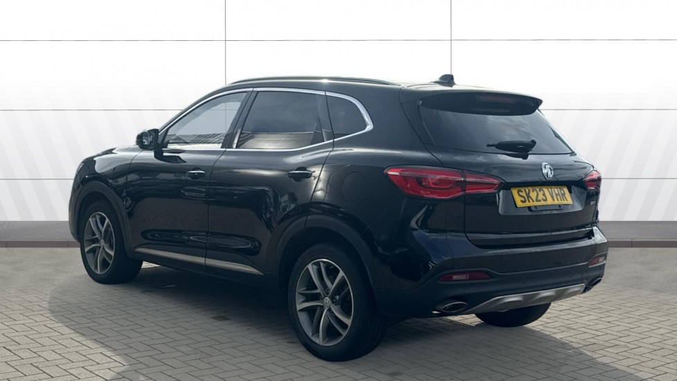 MG HS 1.5 T-GDI Exclusive 5dr DCT Petrol Hatchback - Image 2