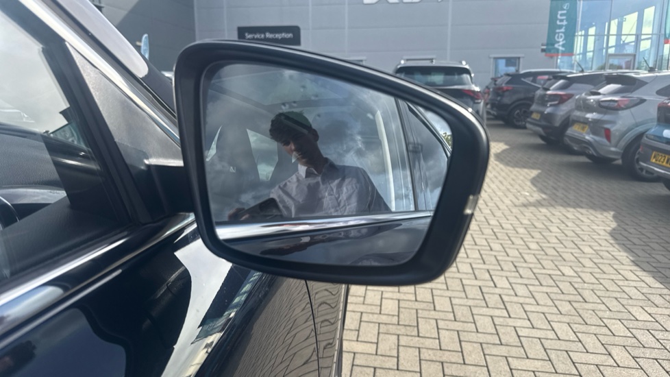 MG HS 1.5 T-GDI Exclusive 5dr DCT Petrol Hatchback - Image 26