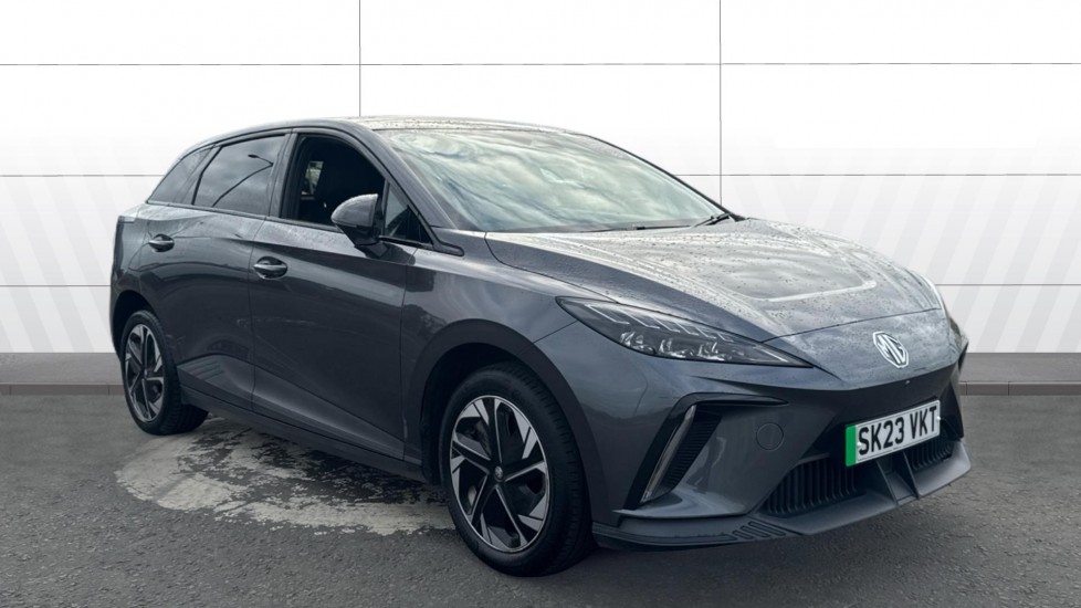 MG MG4 150kW Trophy EV Long Range 64kWh 5dr Auto Electric Hatchback - Image 1