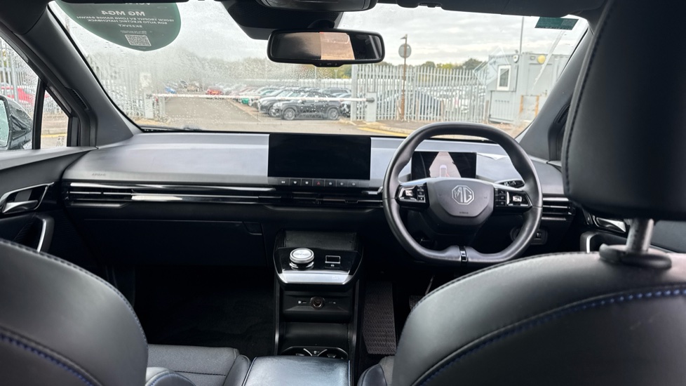 MG MG4 150kW Trophy EV Long Range 64kWh 5dr Auto Electric Hatchback - Image 10