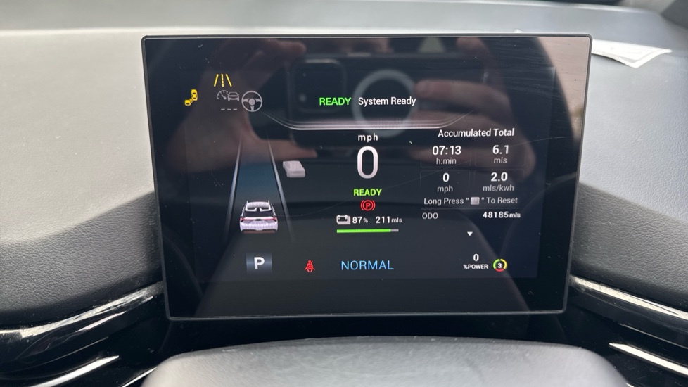 MG MG4 150kW Trophy EV Long Range 64kWh 5dr Auto Electric Hatchback - Image 37