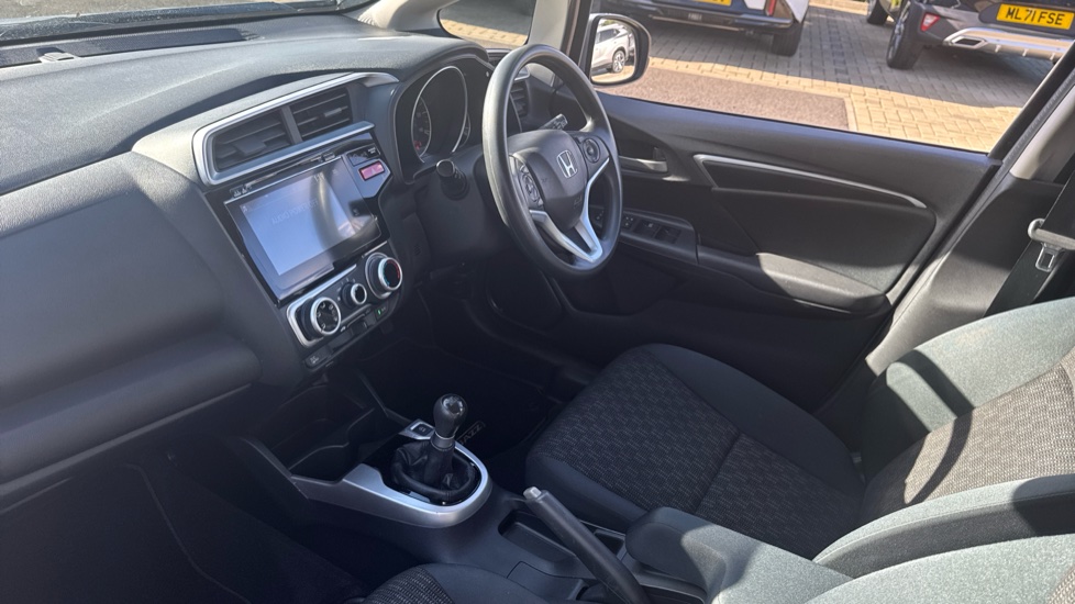Honda Jazz 1.3 SE 5dr Petrol Hatchback - Image 9