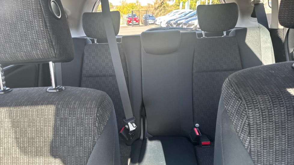 Honda Jazz 1.3 SE 5dr Petrol Hatchback - Image 15