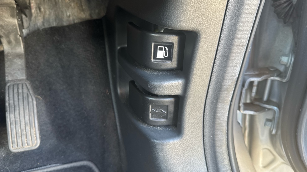 Honda Jazz 1.3 SE 5dr Petrol Hatchback - Image 35