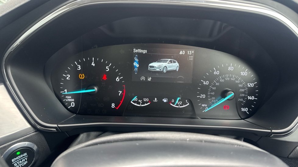 Ford Focus 1.0 EcoBoost Hybrid mHEV 125 Titanium Edition 5dr Petrol Hatchback - Image 18