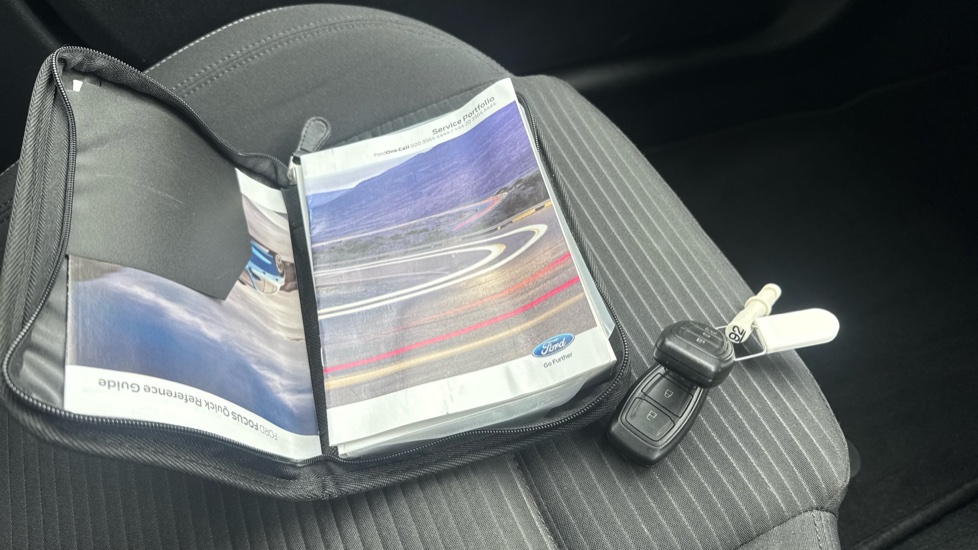 Ford Focus 1.0 EcoBoost Hybrid mHEV 125 Titanium Edition 5dr Petrol Hatchback - Image 19