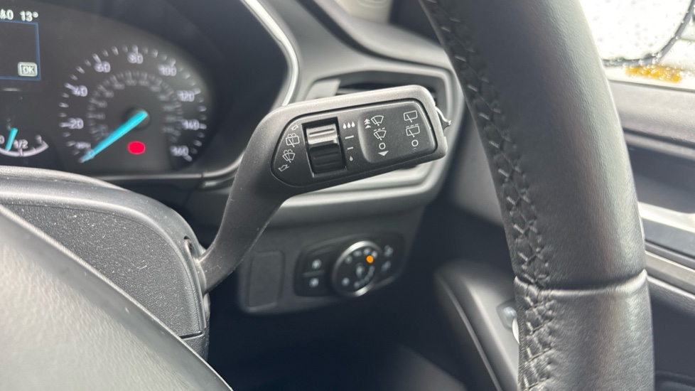 Ford Focus 1.0 EcoBoost Hybrid mHEV 125 Titanium Edition 5dr Petrol Hatchback - Image 33