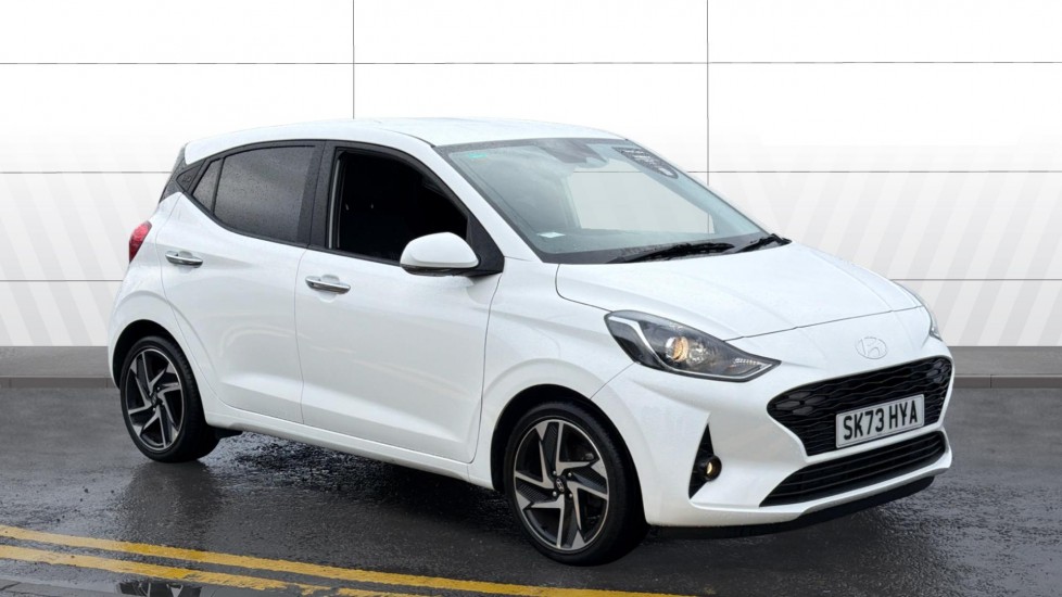Hyundai i10 1.0 MPi Premium 5dr Petrol Hatchback - Image 1