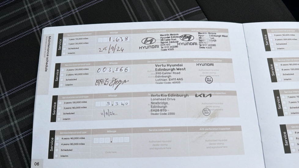 Hyundai i10 1.0 MPi Premium 5dr Petrol Hatchback - Image 21