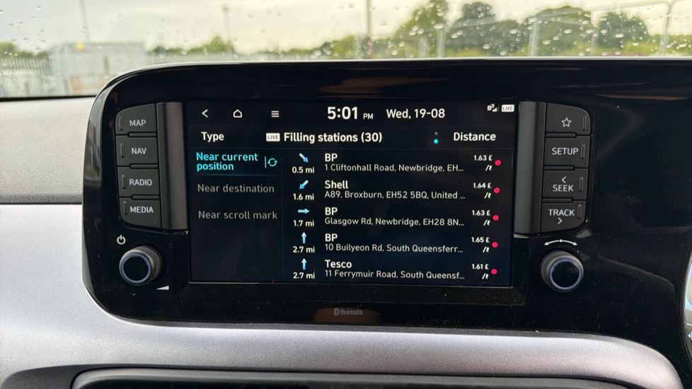 Hyundai i10 1.0 MPi Premium 5dr Petrol Hatchback - Image 25