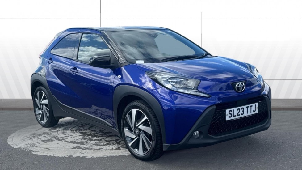 Toyota Aygo X 1.0 VVT-i Edge 5dr Petrol Hatchback - Image 1