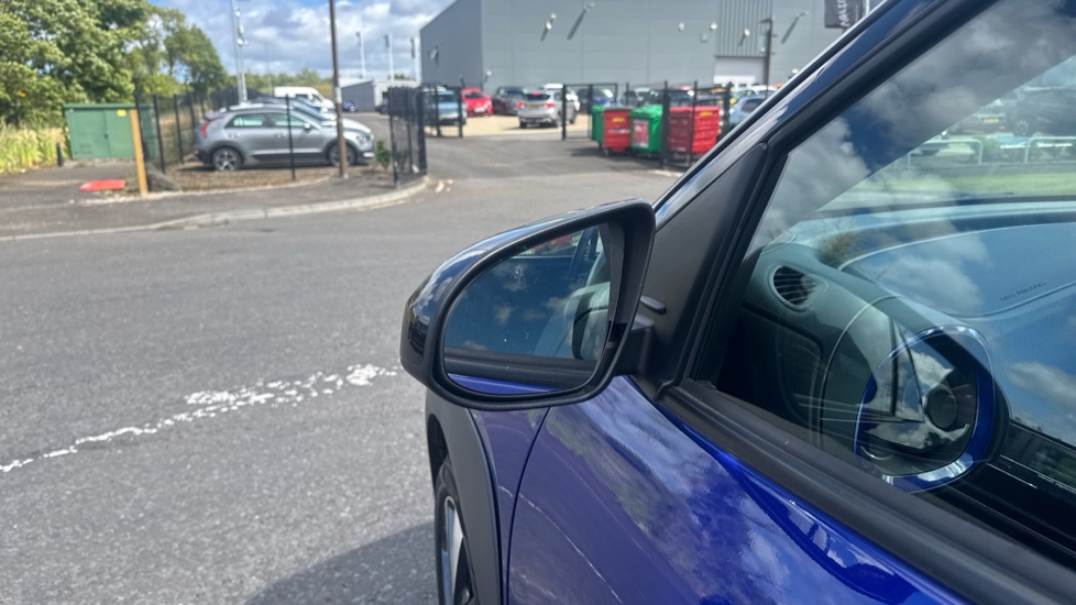 Toyota Aygo X 1.0 VVT-i Edge 5dr Petrol Hatchback - Image 24