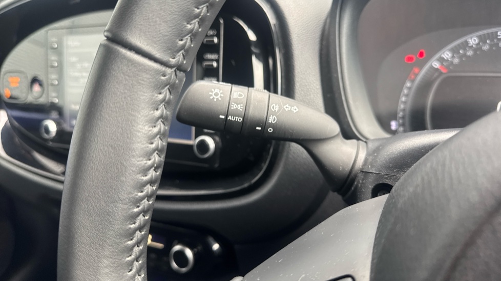 Toyota Aygo X 1.0 VVT-i Edge 5dr Petrol Hatchback - Image 31