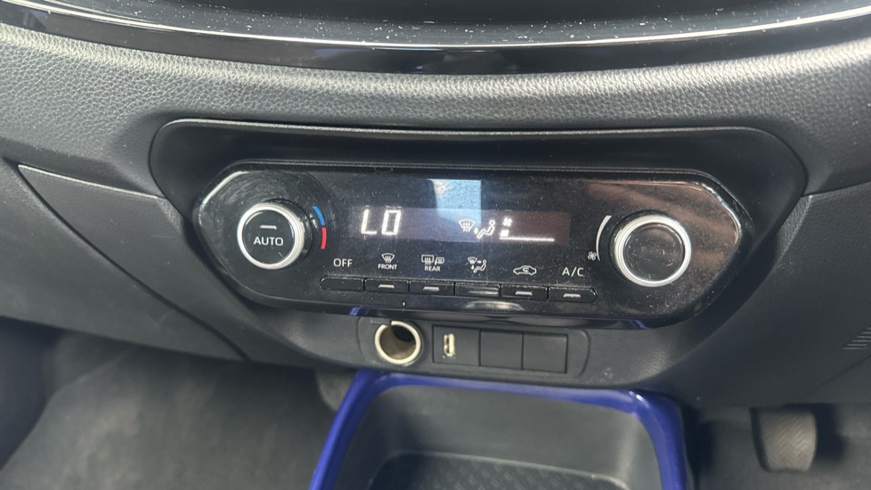 Toyota Aygo X 1.0 VVT-i Edge 5dr Petrol Hatchback - Image 34