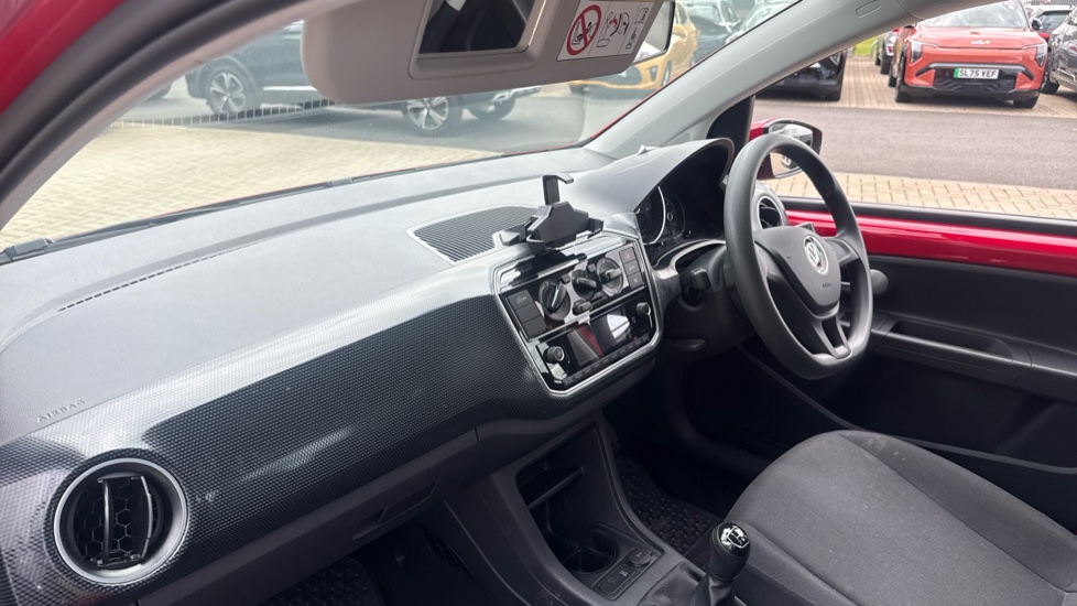 Volkswagen Up 1.0 65PS Up 5dr Petrol Hatchback - Image 9