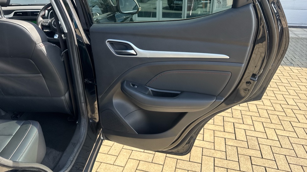 MG ZS 1.5 VTi-TECH Exclusive 5dr Petrol Hatchback - Image 29