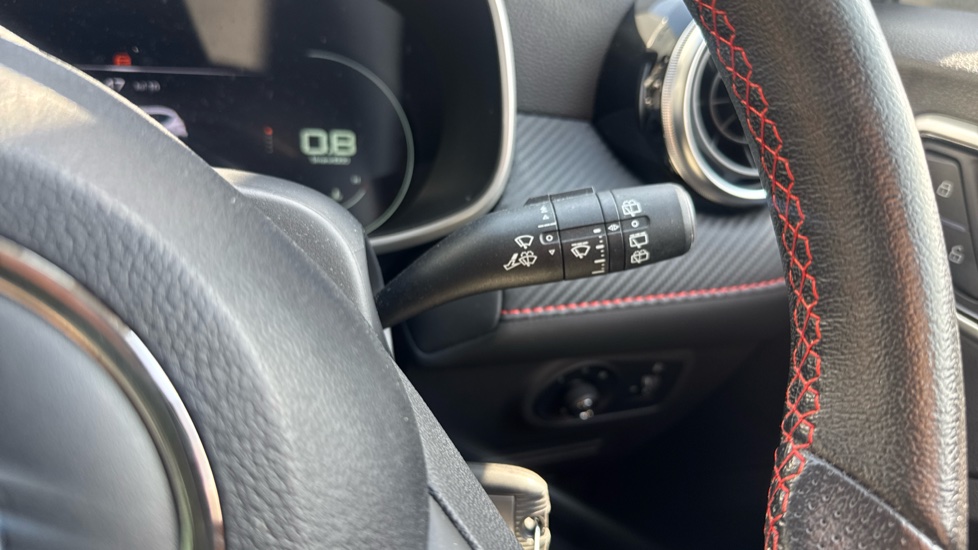 MG ZS 1.5 VTi-TECH Exclusive 5dr Petrol Hatchback - Image 33
