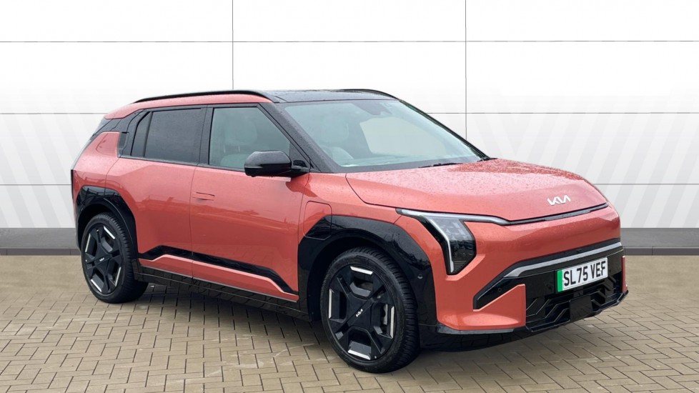 Kia EV3 150kW GT-Line S 81.4kWh 5dr Auto Electric Estate - Image 1