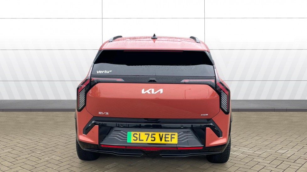 Kia EV3 150kW GT-Line S 81.4kWh 5dr Auto Electric Estate - Image 6
