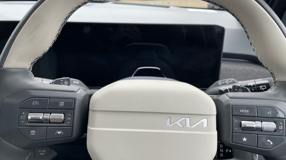 Kia EV3 150kW GT-Line S 81.4kWh 5dr Auto Electric Estate - Image 18