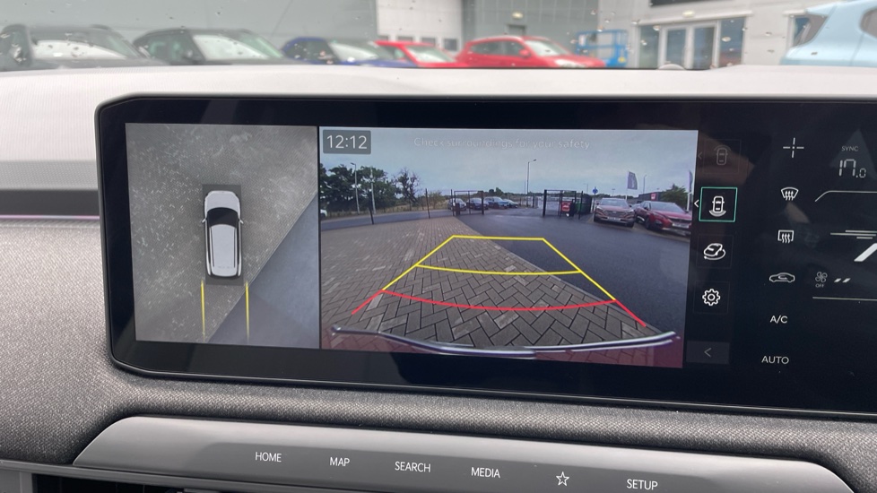 Kia EV3 150kW GT-Line S 81.4kWh 5dr Auto Electric Estate - Image 35