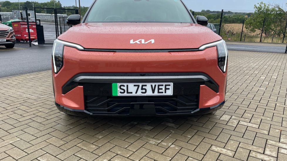 Kia EV3 150kW GT-Line S 81.4kWh 5dr Auto Electric Estate - Image 47
